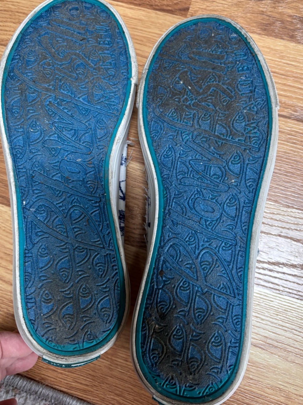 Blowfish Malibu Marley 4 Earth Slip-Ons Palm Tree Women’s size 9.5 - Picture 7 of 7